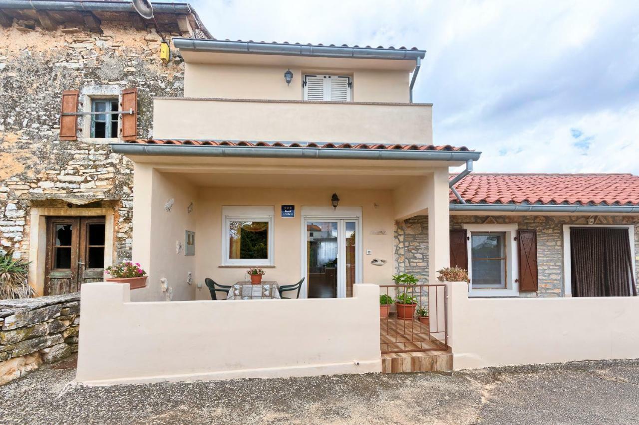 Haus Glavani Барбан Экстерьер фото