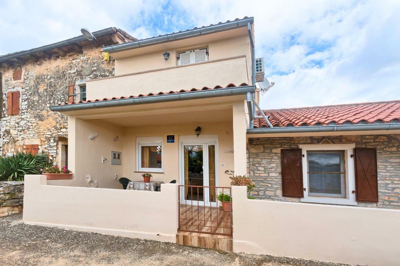 Haus Glavani Барбан Экстерьер фото